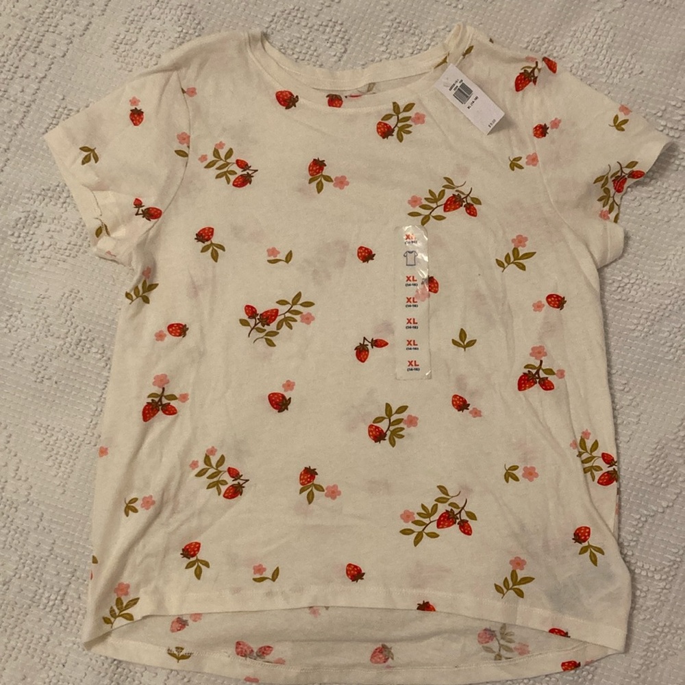 Girls Old Navy Tee XL, strawberry print